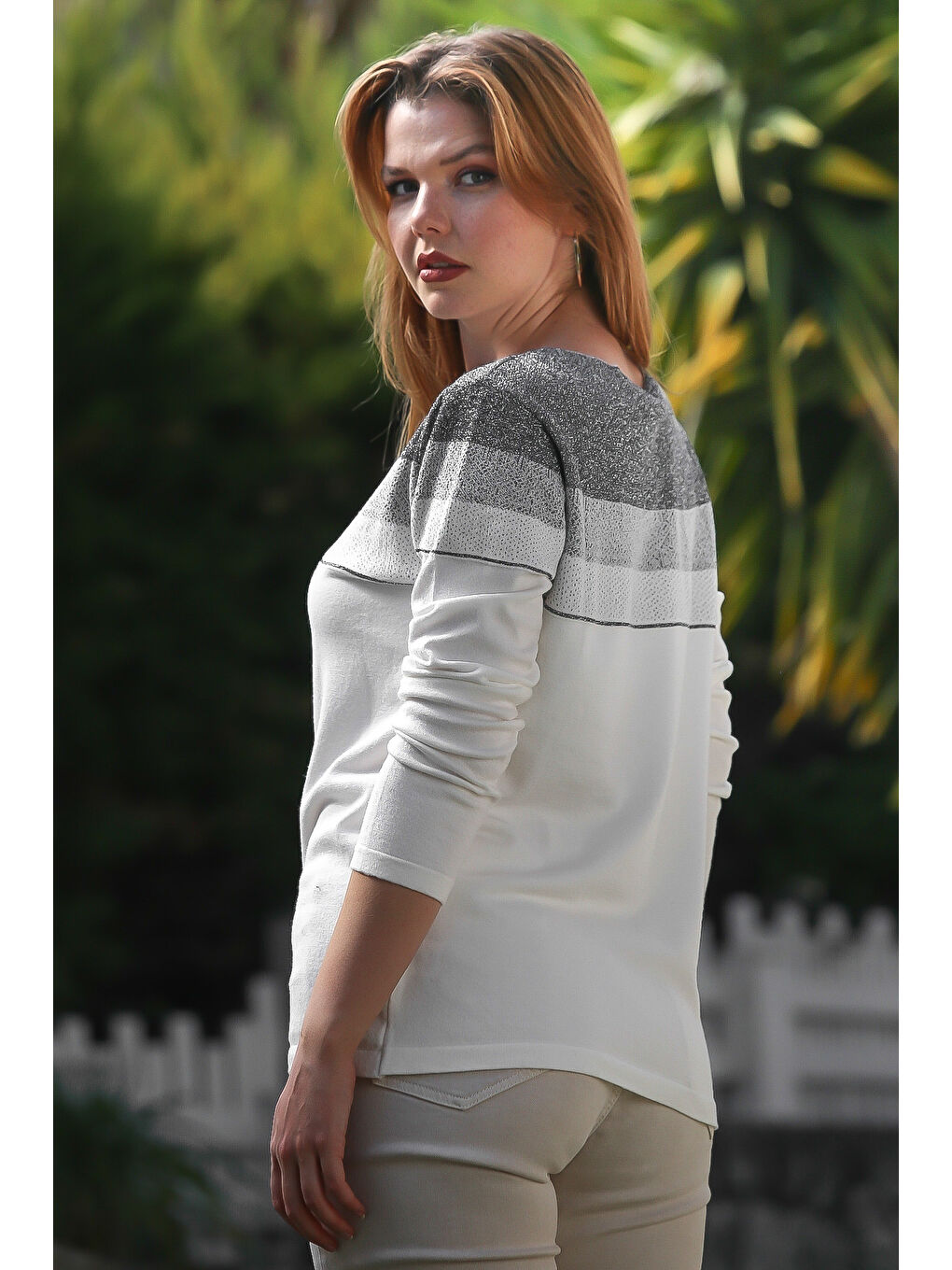 Ekru Kayık Yaka Uzun Kol Simli Casual Triko Kazak 65 60-5