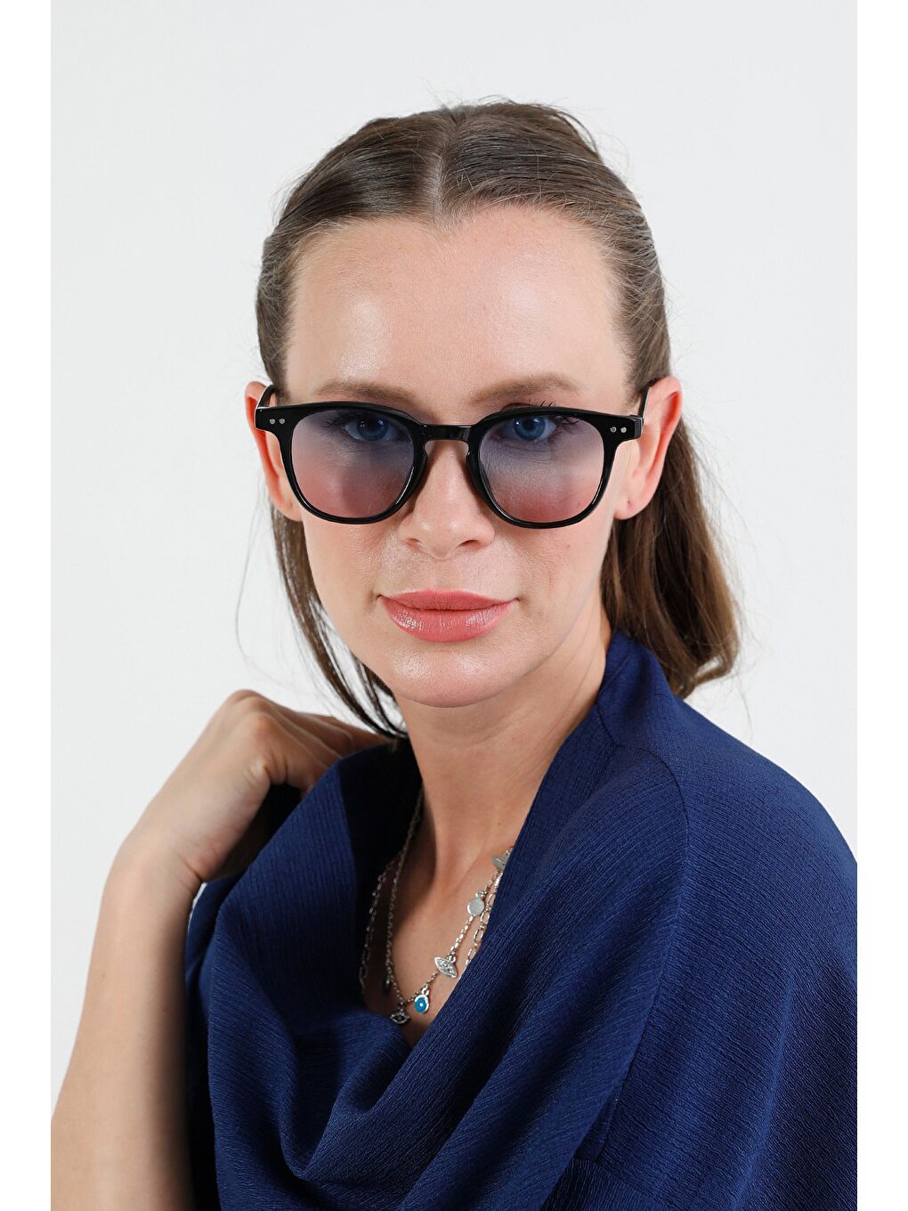 Mavi Metal Detaylı Çerçeveli Güneş Gözlüğü-3