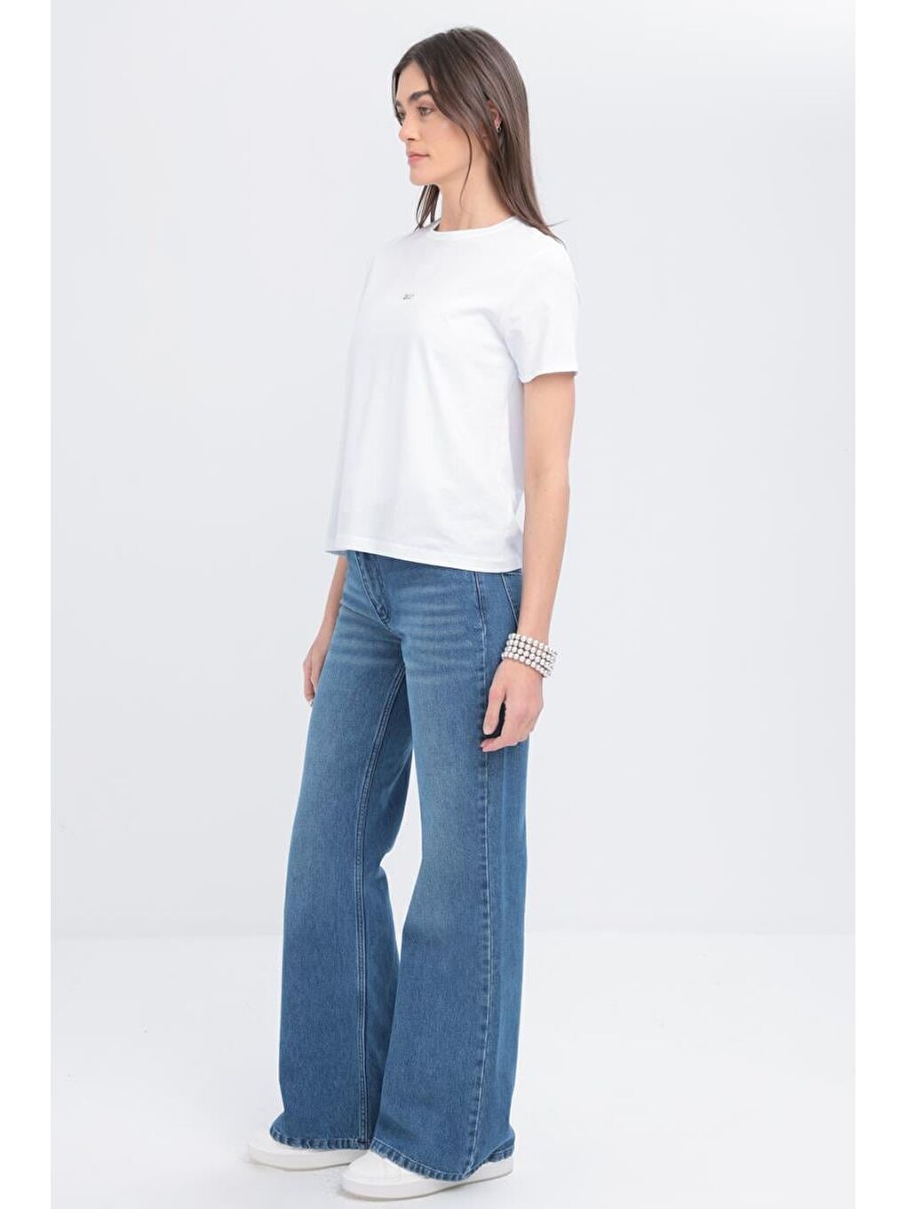 Beyaz-Kısa Kollu Basic T-Shirt-2