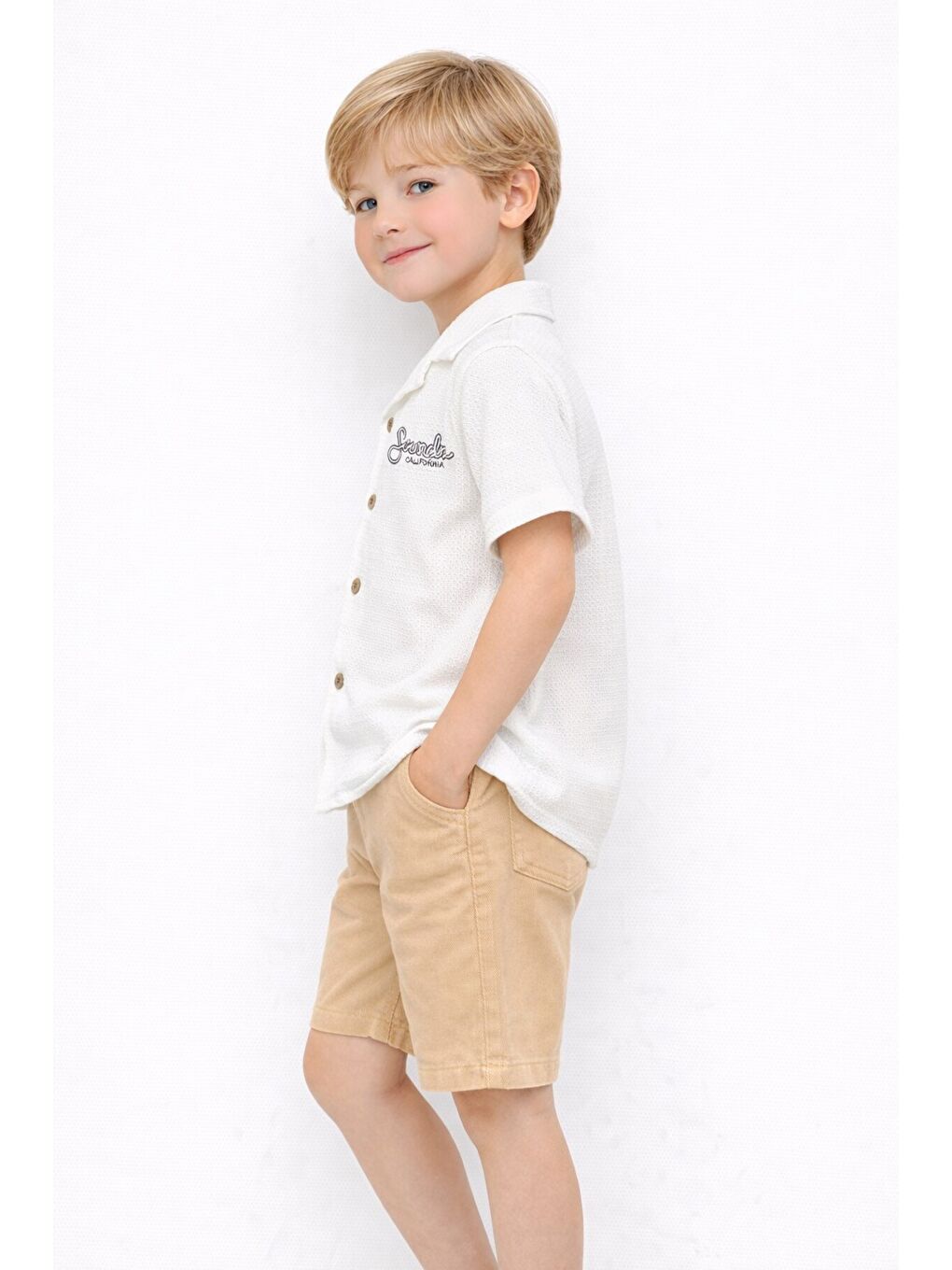 Beyaz Tarz Gömlekli Belden Ayarlanabilir Kısa Kollu Şortlu 2'li Takım-1