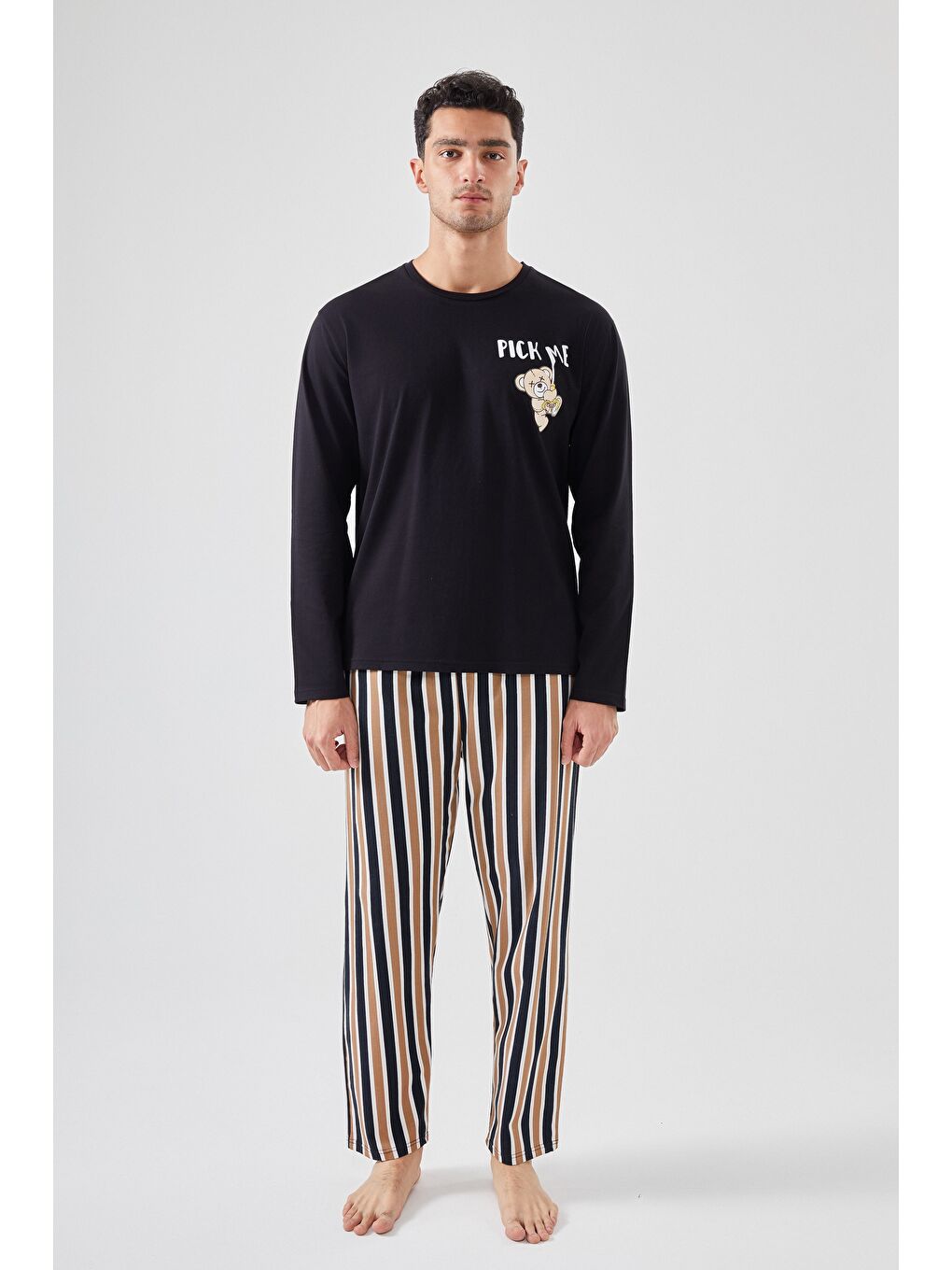 Kahverengi Erkek Pamuklu Uzun Kollu Üst Astronot Baskılı Alt Çizgili Pijama Takımı-1