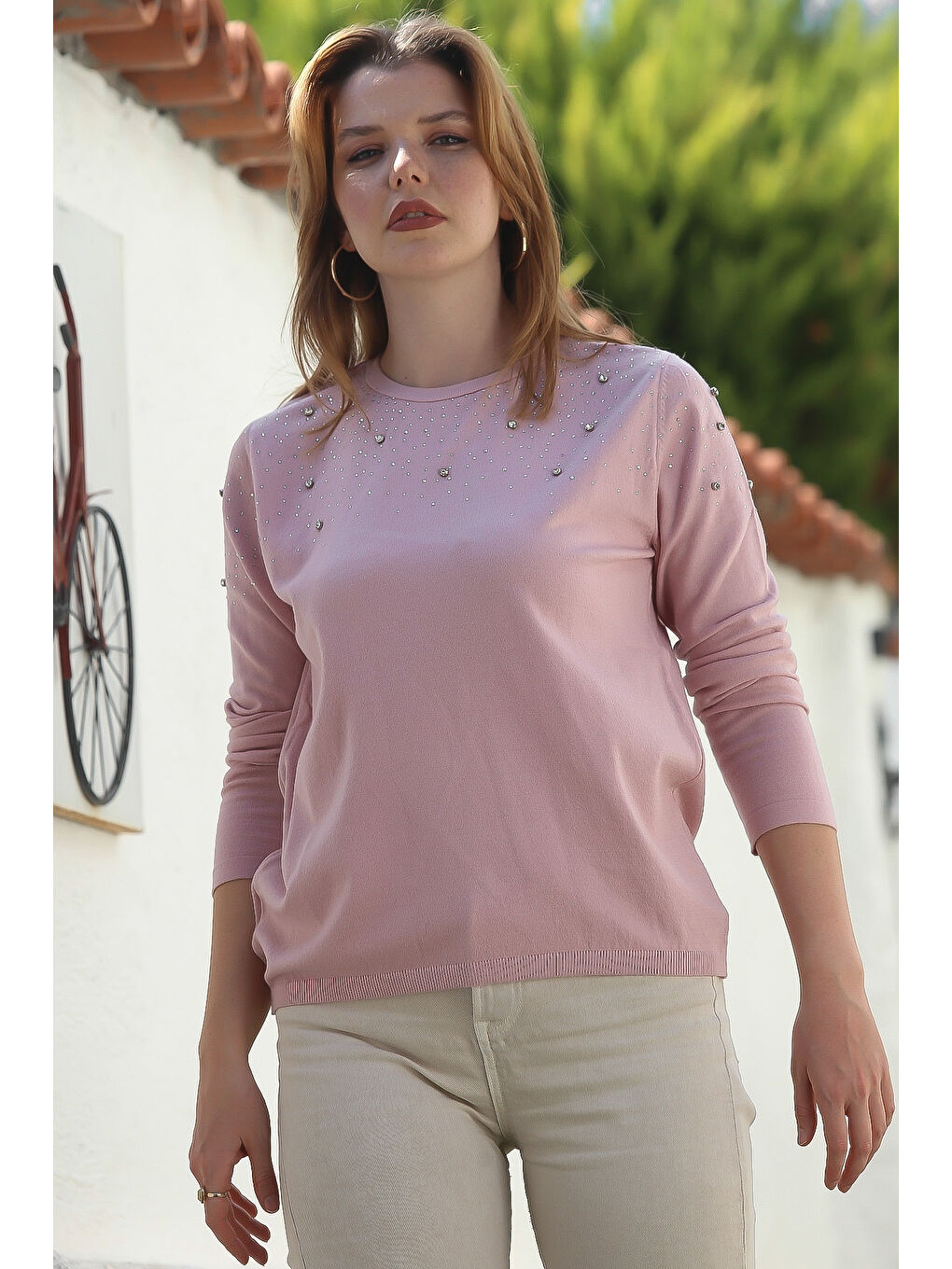 Pembe Somon Rengi Yuvarlak Yaka Uzun Kol Taşlı Troklu Casual Triko Kazak 65 60-5