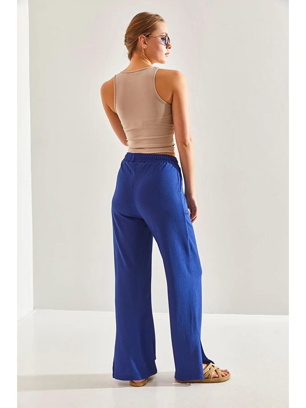 Mavi Kadın Beli Lastikli Palazzo Yan Yırtmaçlı Pantolon 60171010-1