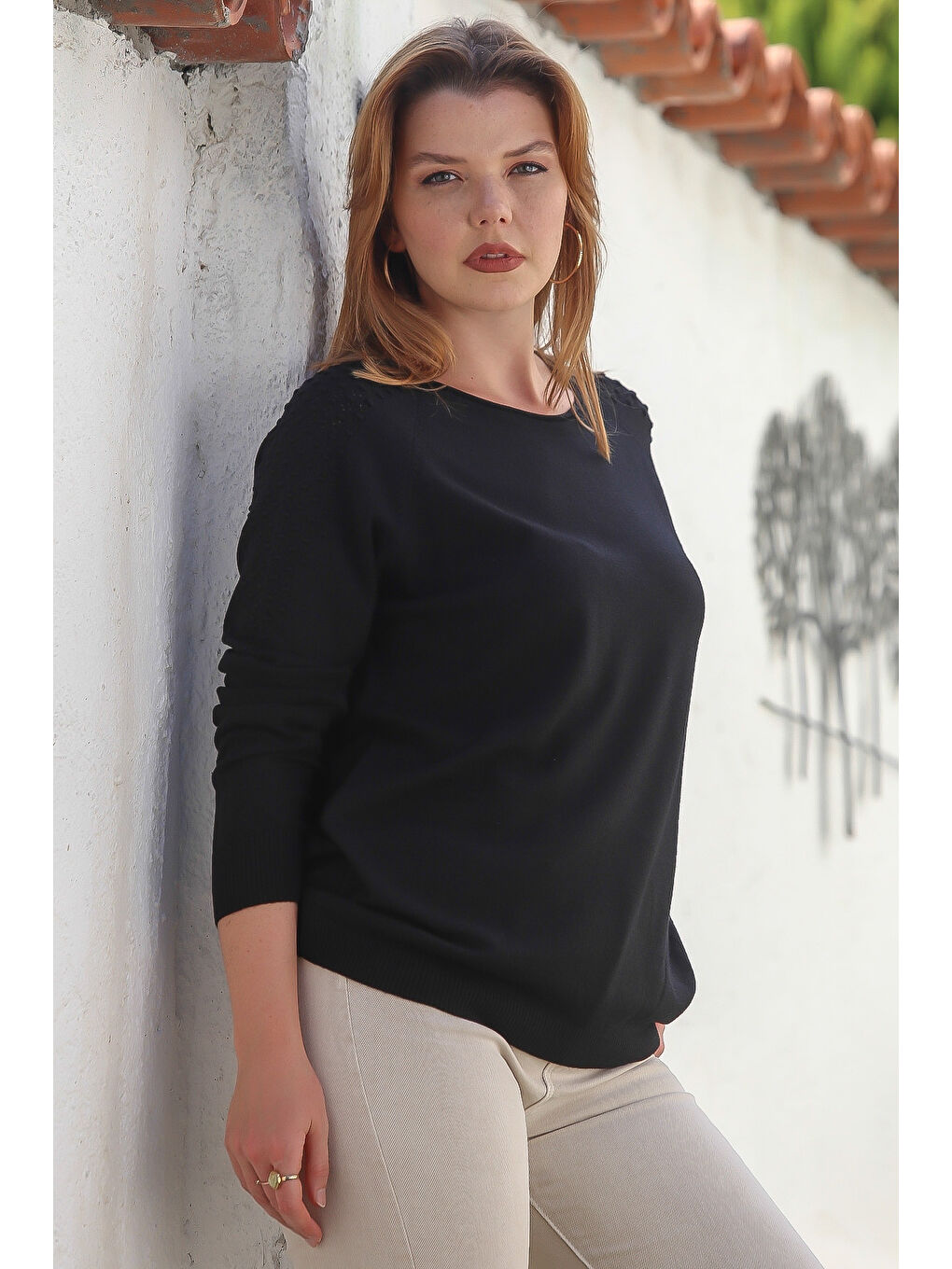 Siyah Kayık Yaka Reglan Kol Troklu Casual Ajur Örgü Triko Kazak 65 60-5