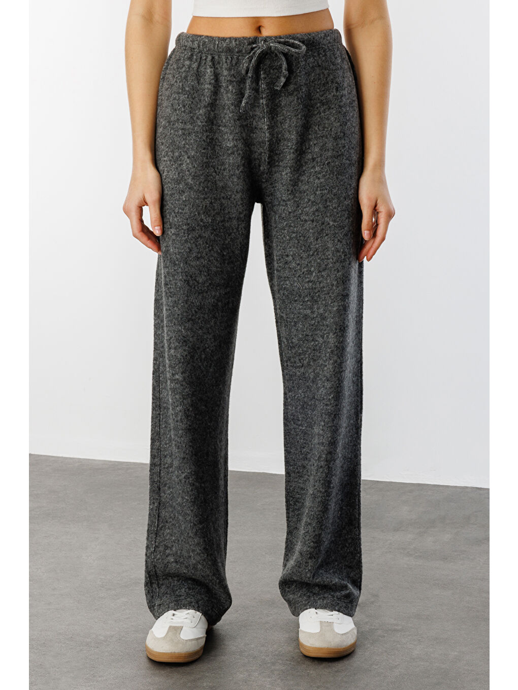 Antrasit Yumoş Bol Örme Kadın Pantolon ÖRME-PANTOLON-2