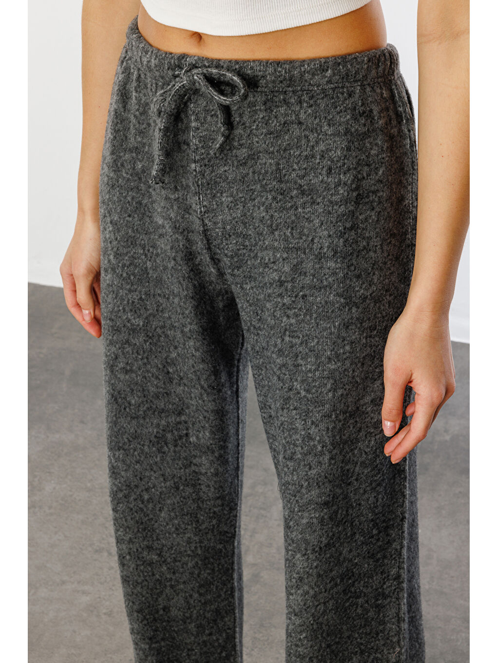 Antrasit Yumoş Bol Örme Kadın Pantolon ÖRME-PANTOLON-3