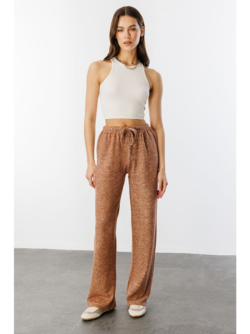 Kahverengi Yumoş Bol Örme Kadın Pantolon ÖRME-PANTOLON-2