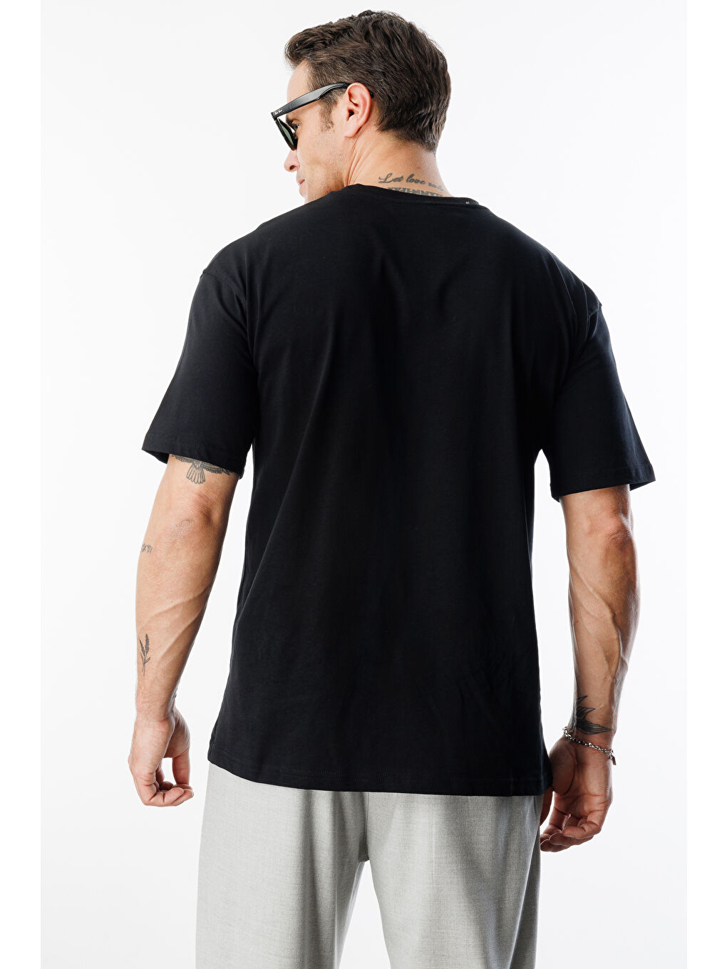 Siyah Erkek Oversize Fit %100 Organik Pamuk Bisiklet Yaka Tişört-4