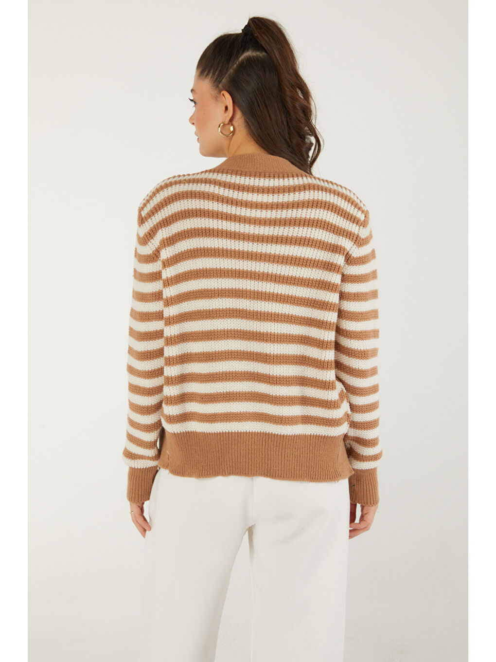 Bej Çizgili Kalpli Triko Hırka Vizon - 27637-5