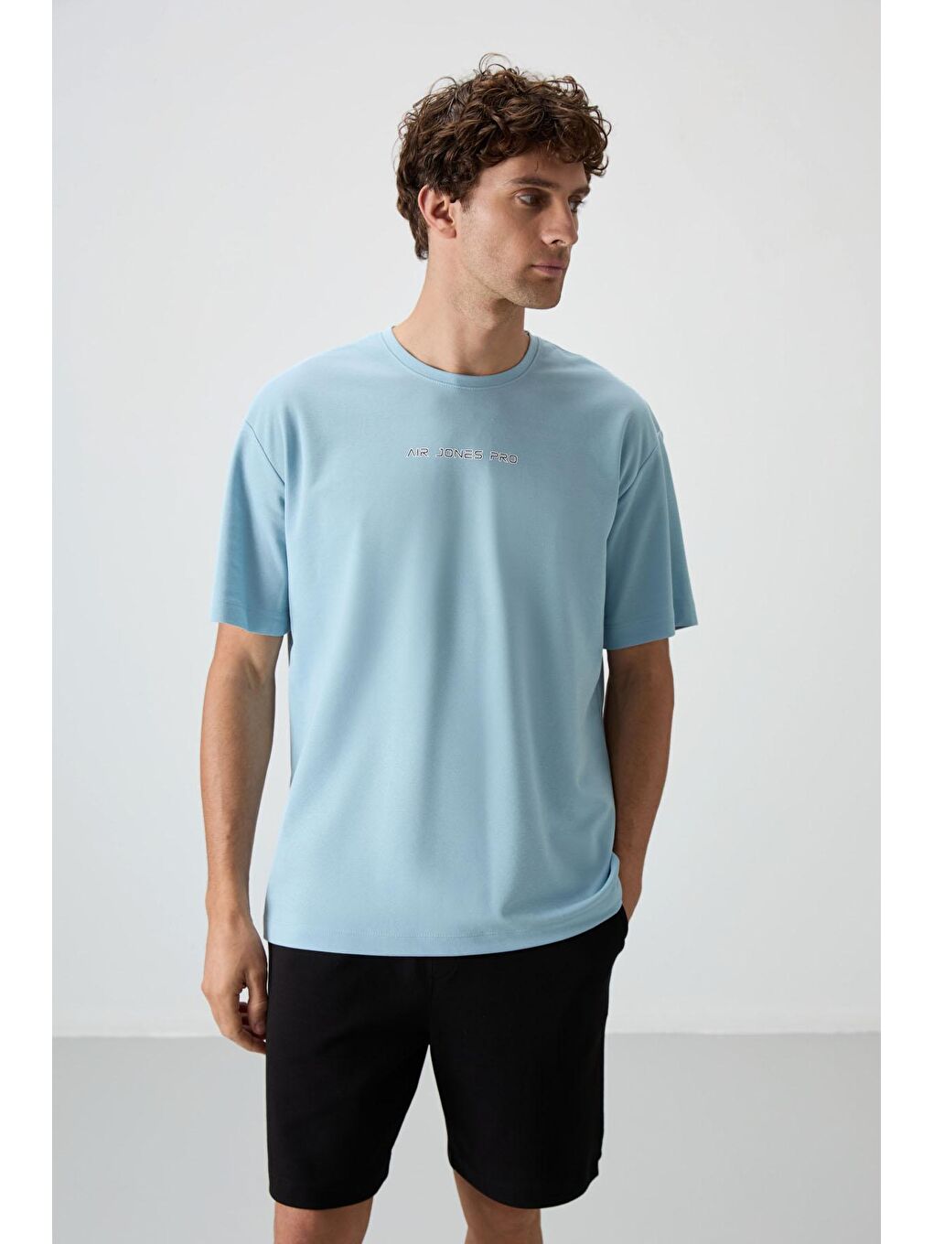 AIR JONES Açık Mavi Pamuklu Kalın Yüzeyi Dokulu Oversize Fit  Baskılı Erkek T-Shirt - 88364