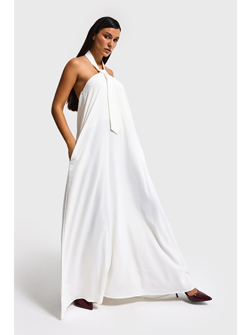 Kadın Ekru Renk Bol Kesim Kravat Detaylı Boyundan Bağlamalı Tasarım Elbise