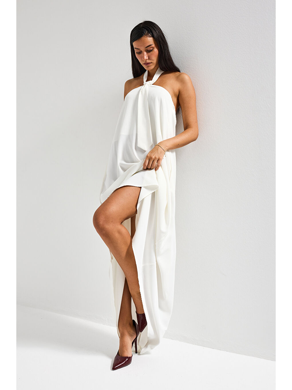 Kadın Ekru Renk Bol Kesim Kravat Detaylı Boyundan Bağlamalı Tasarım Elbise-1