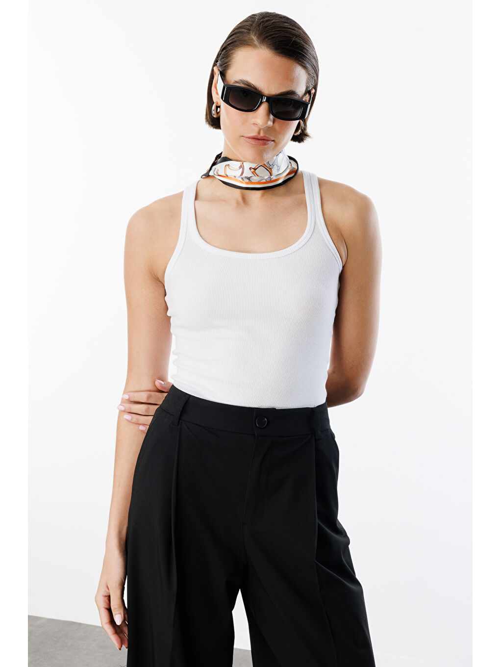 Beyaz Kadın Fitilli Görünümlü Kalın Askılı Basic Atlet ATLET1-1