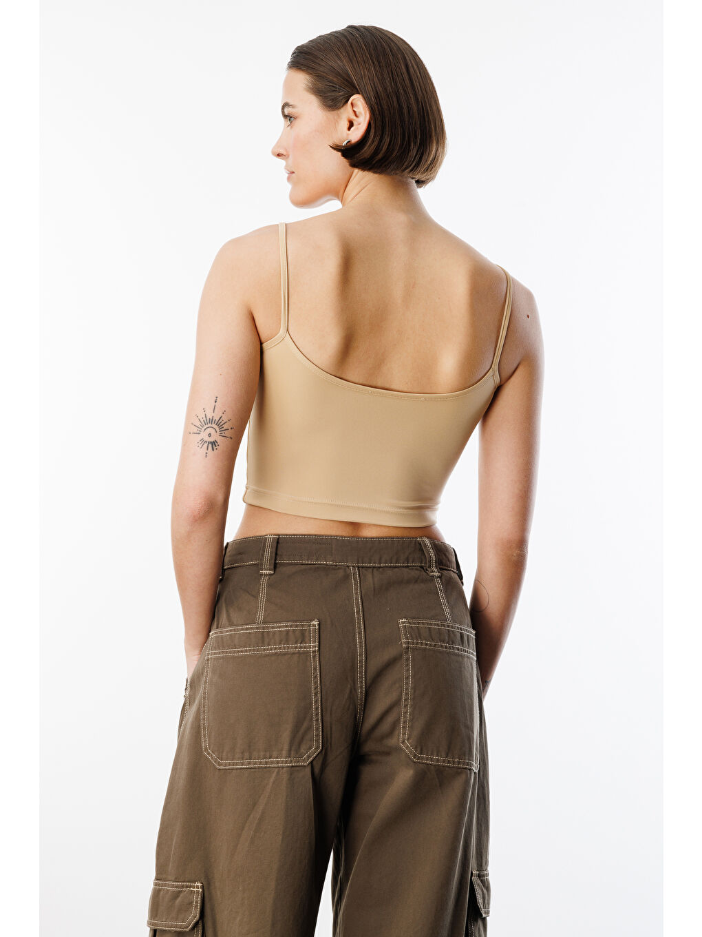Bej Kadın Scuba Kumaş İp Askılı Crop Top CROP-ATLET-5