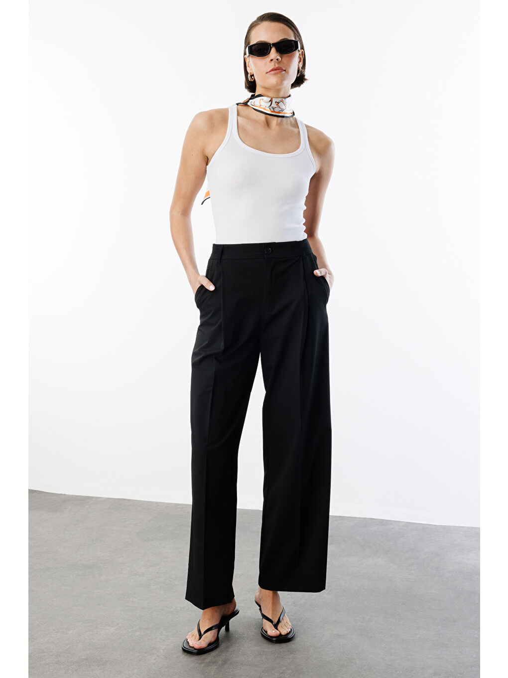 Beyaz Kadın Fitilli Görünümlü Kalın Askılı Basic Atlet ATLET1-3