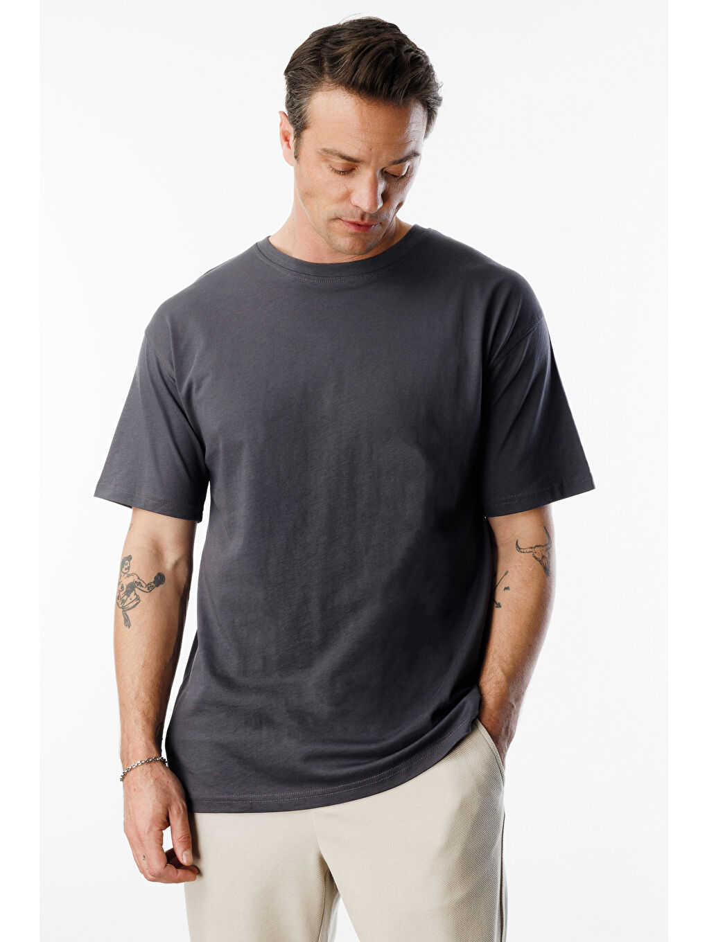 Gri Erkek Oversize Fit %100 Organik Pamuk Bisiklet Yaka Tişört-1