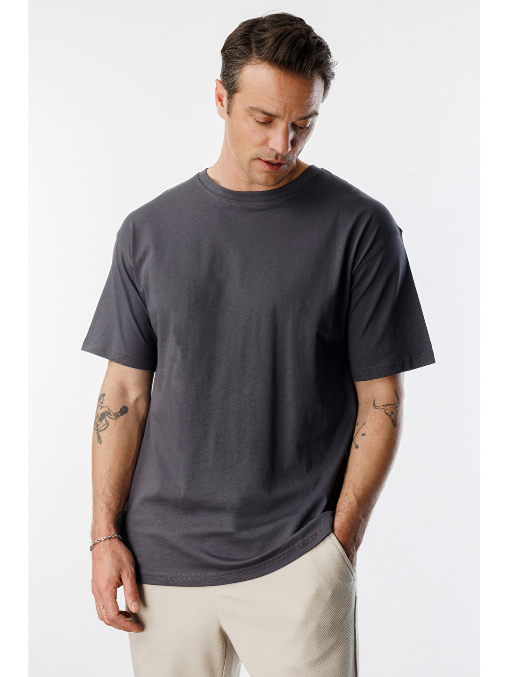 Gri Erkek Oversize Fit %100 Organik Pamuk Bisiklet Yaka Tişört-5