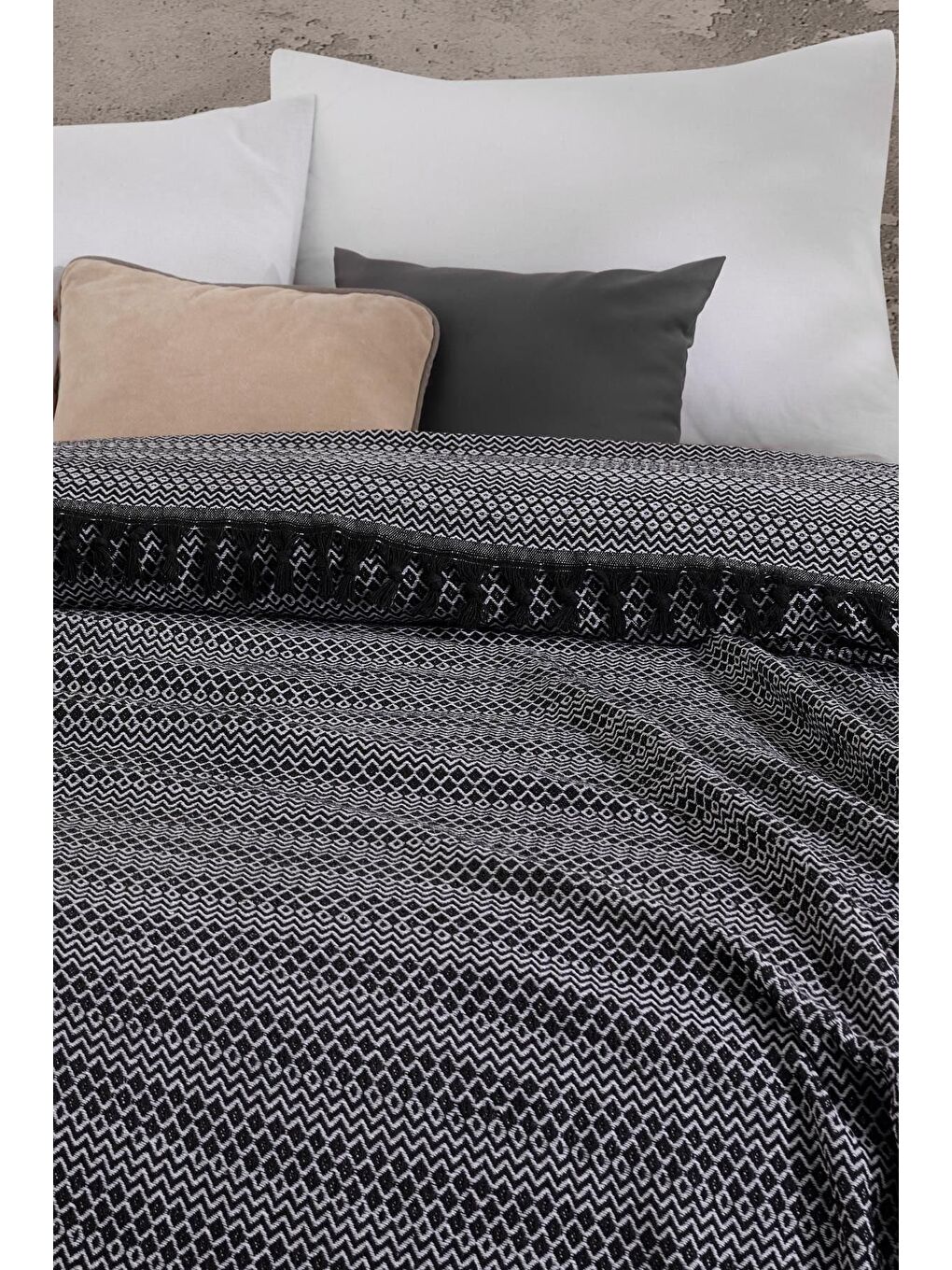 Siyah Çift Kişilik Peştamal Pike-1