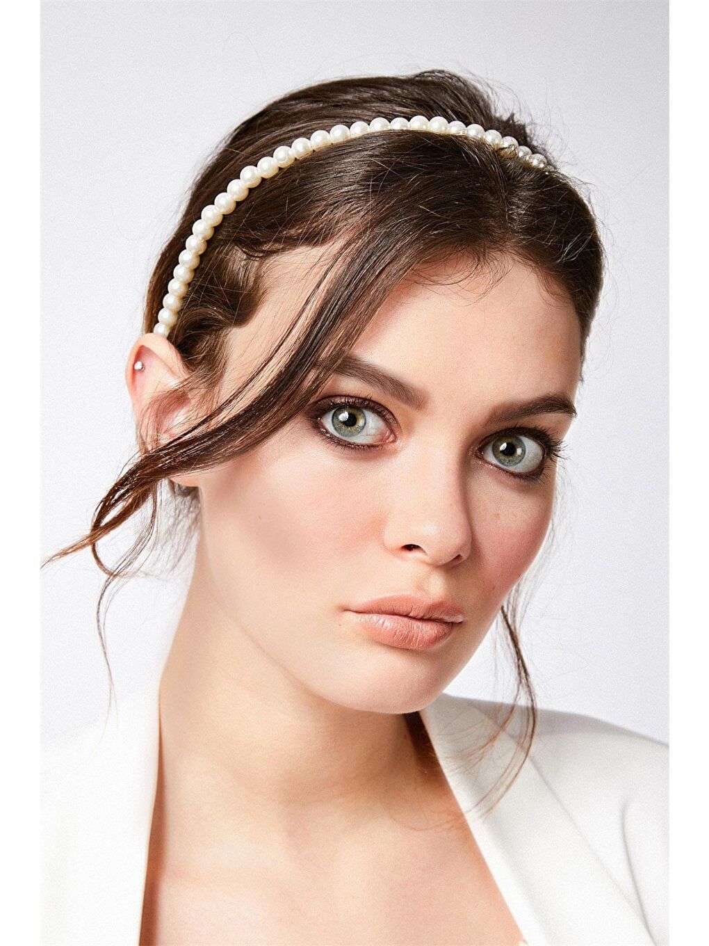 Beyaz Pudra İnci Taç-1