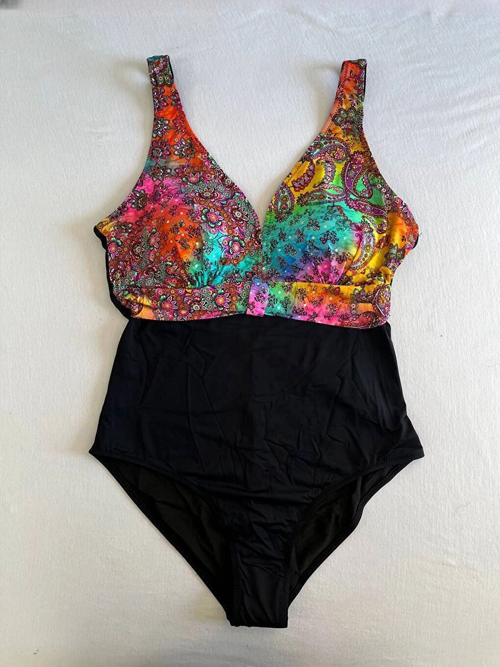 Kadın Siyah Çok Renkli V Yaka Yüzücü Mayo HZL25S-LC4008