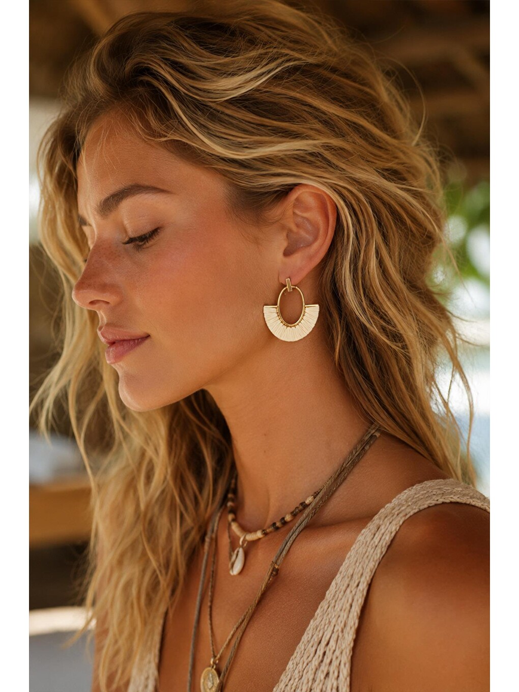 Sarı Yelpaze Model Beyaz Rafya Hasır Küpe-3