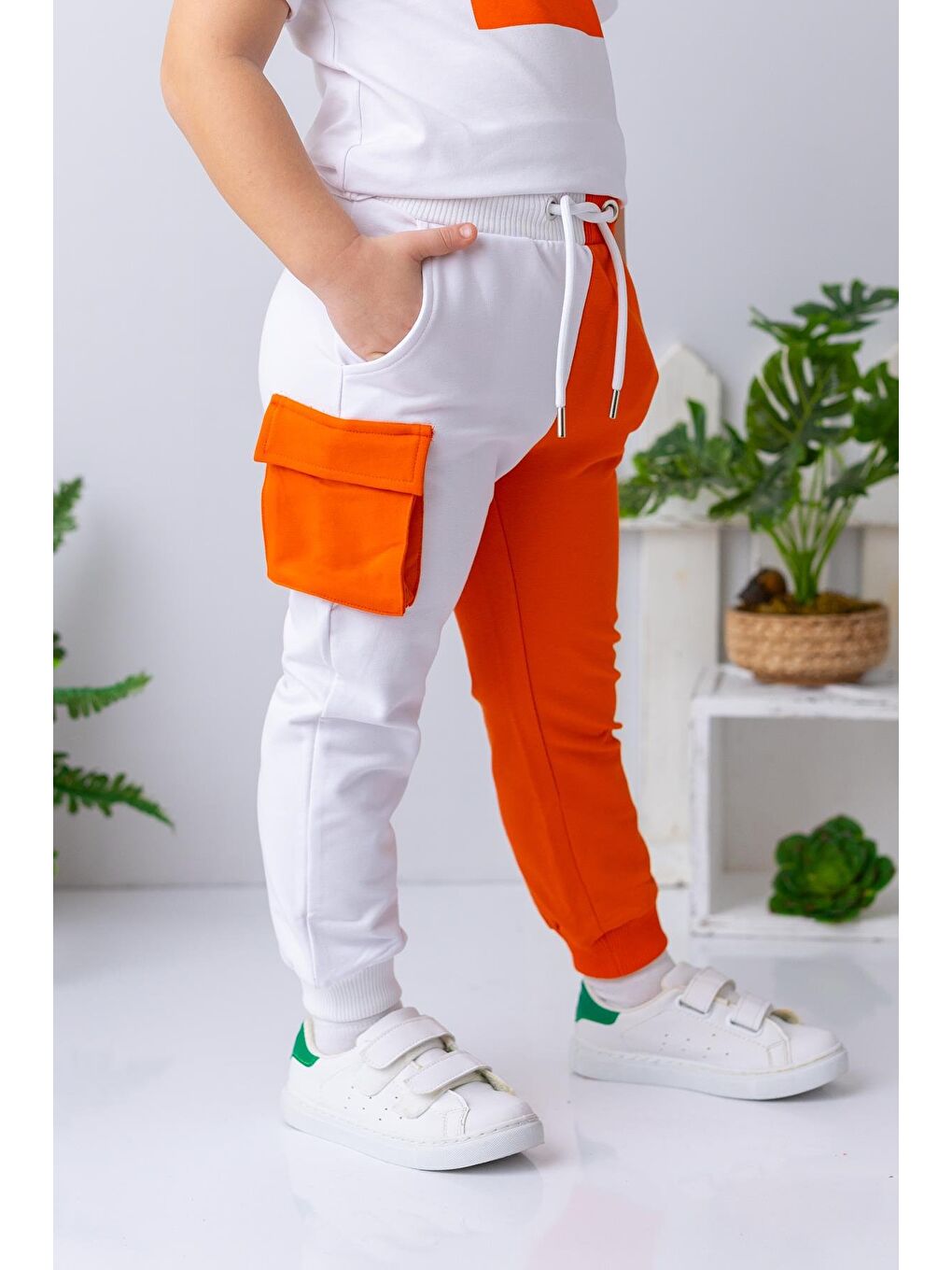 Turuncu Kız Çocuk Renk Bloklu Kargo Cepli Eşofman Altı - Oranj-1