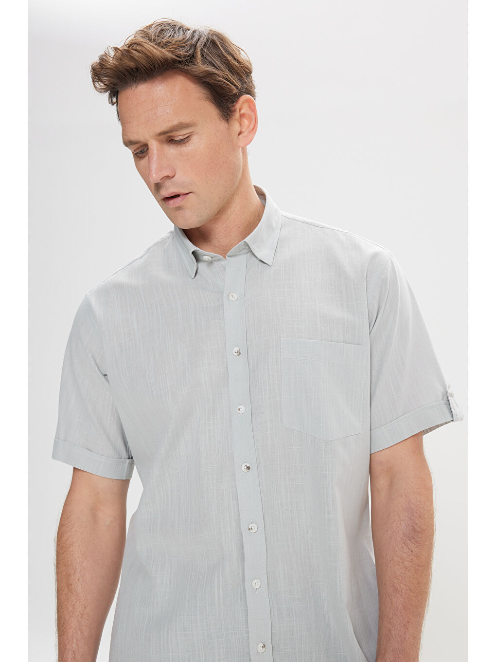 Erkek Gri Comfort Fit Rahat Kesim Gizli Düğmeli Yaka Keten Görünümlü %100 Pamuk Flamlı Gömlek-2