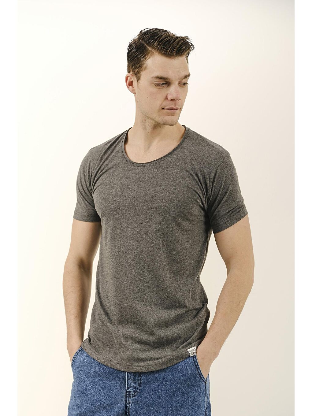 Antrasit Açık Yaka Slim Fit Tshirt-1