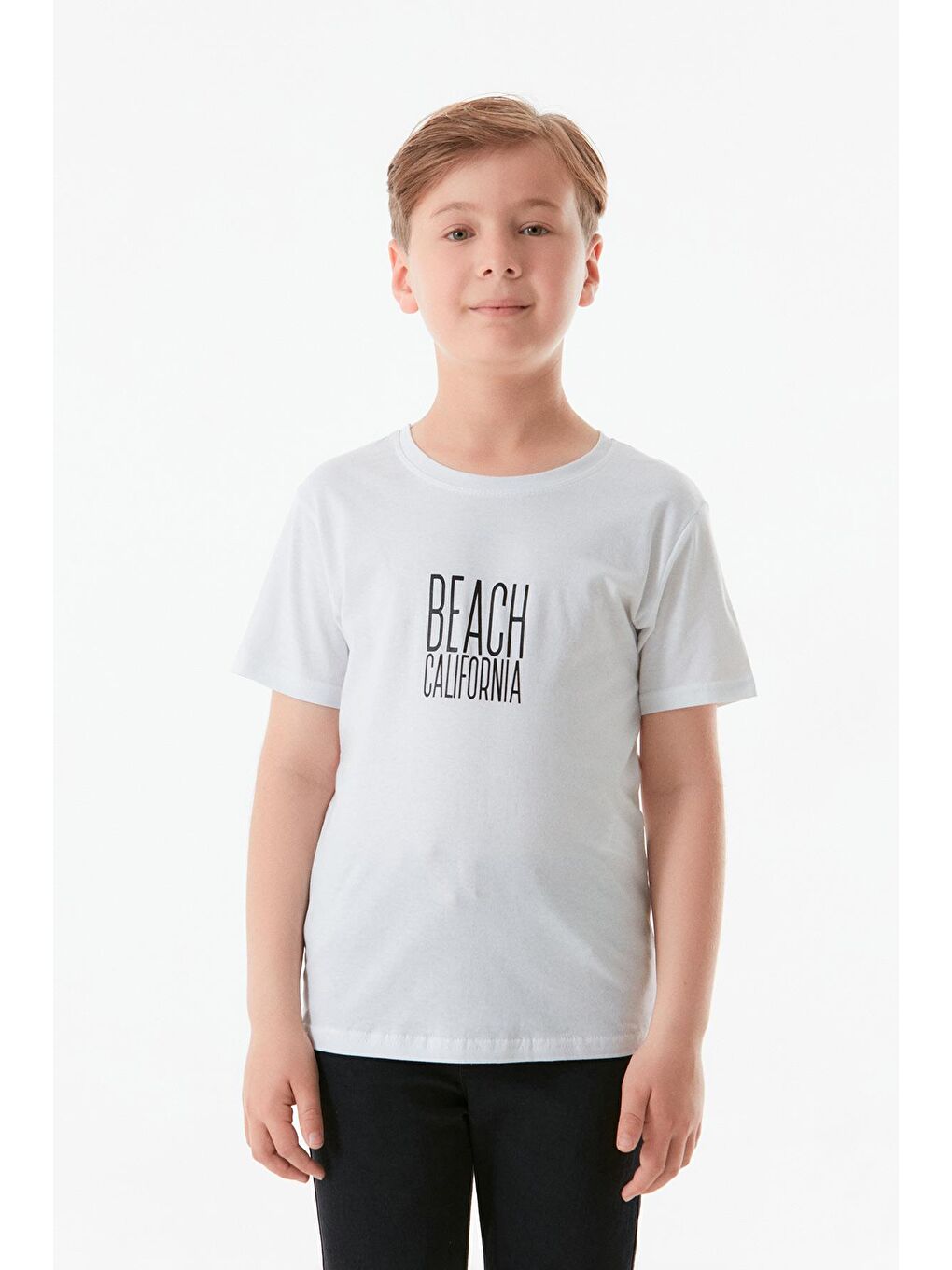 Beyaz Önü Ve Arkası Baskılı Erkek Çocuk Tişört