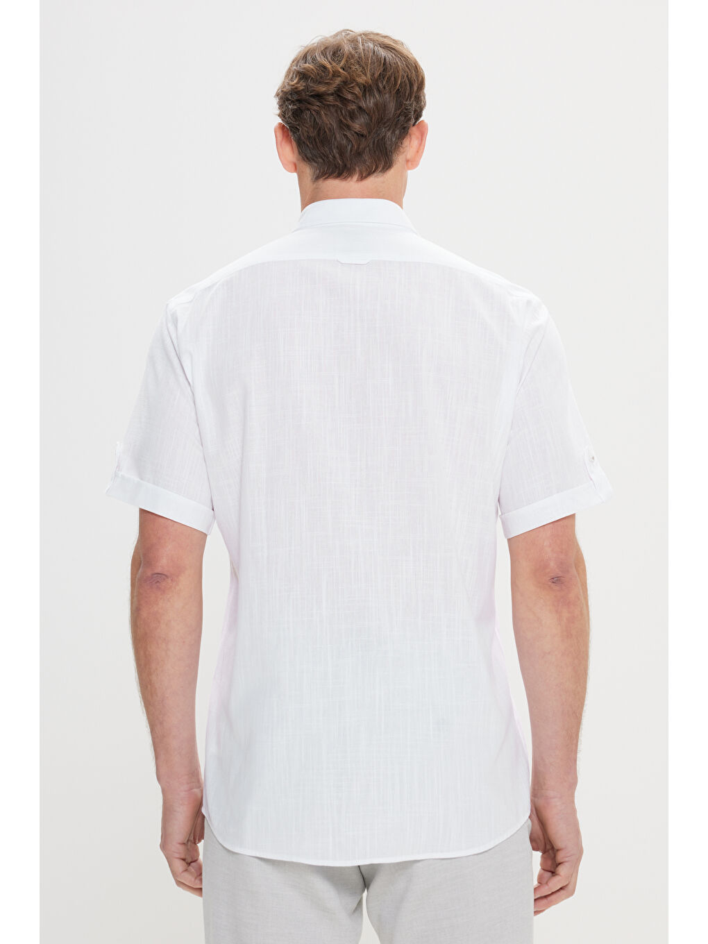 Erkek Beyaz Comfort Fit Rahat Kesim Gizli Düğmeli Yaka Keten Görünümlü %100 Pamuk Flamlı Gömlek-4