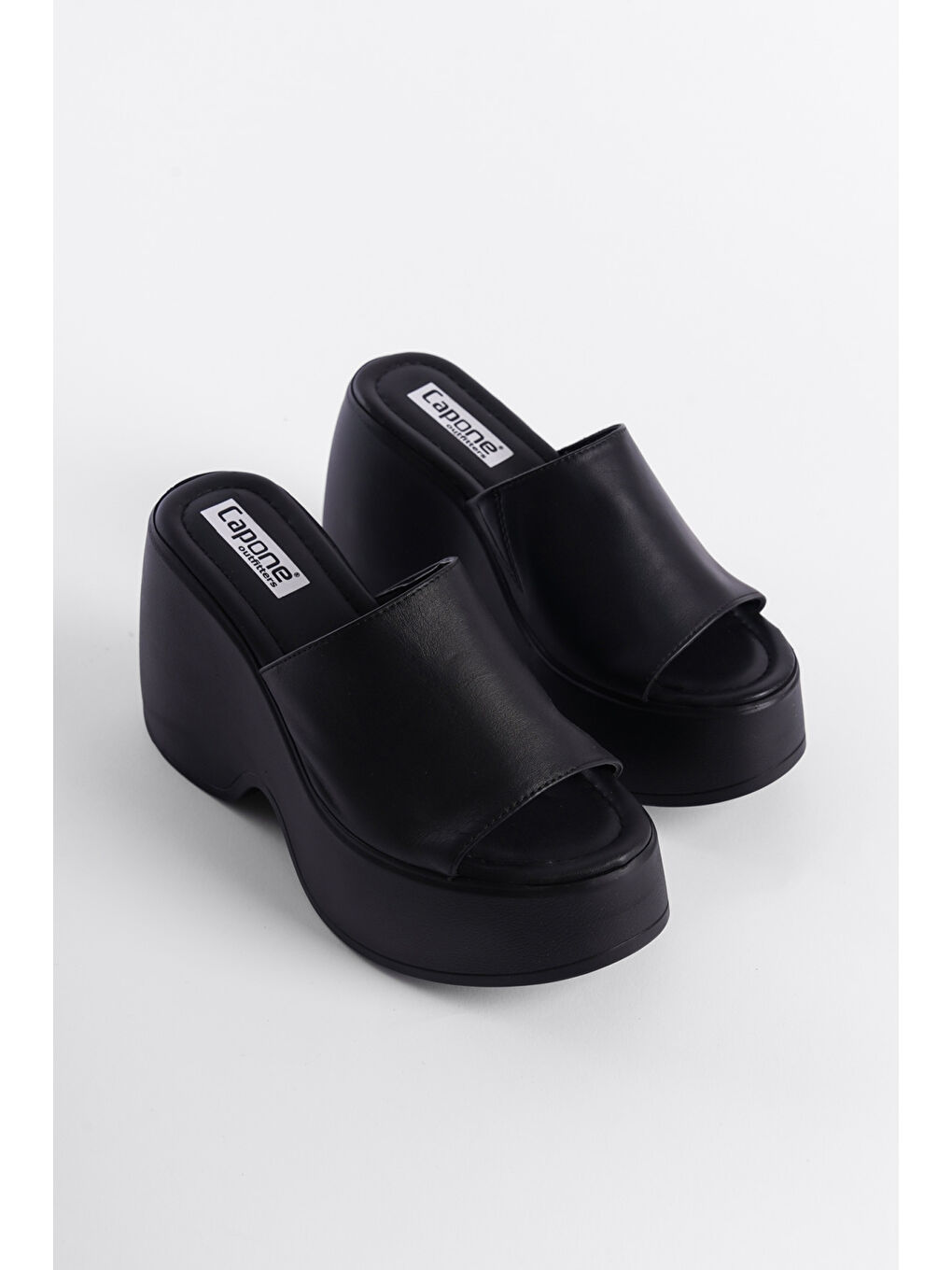 Siyah Yüksek Dolgu Topuk Kadın Terlik-1