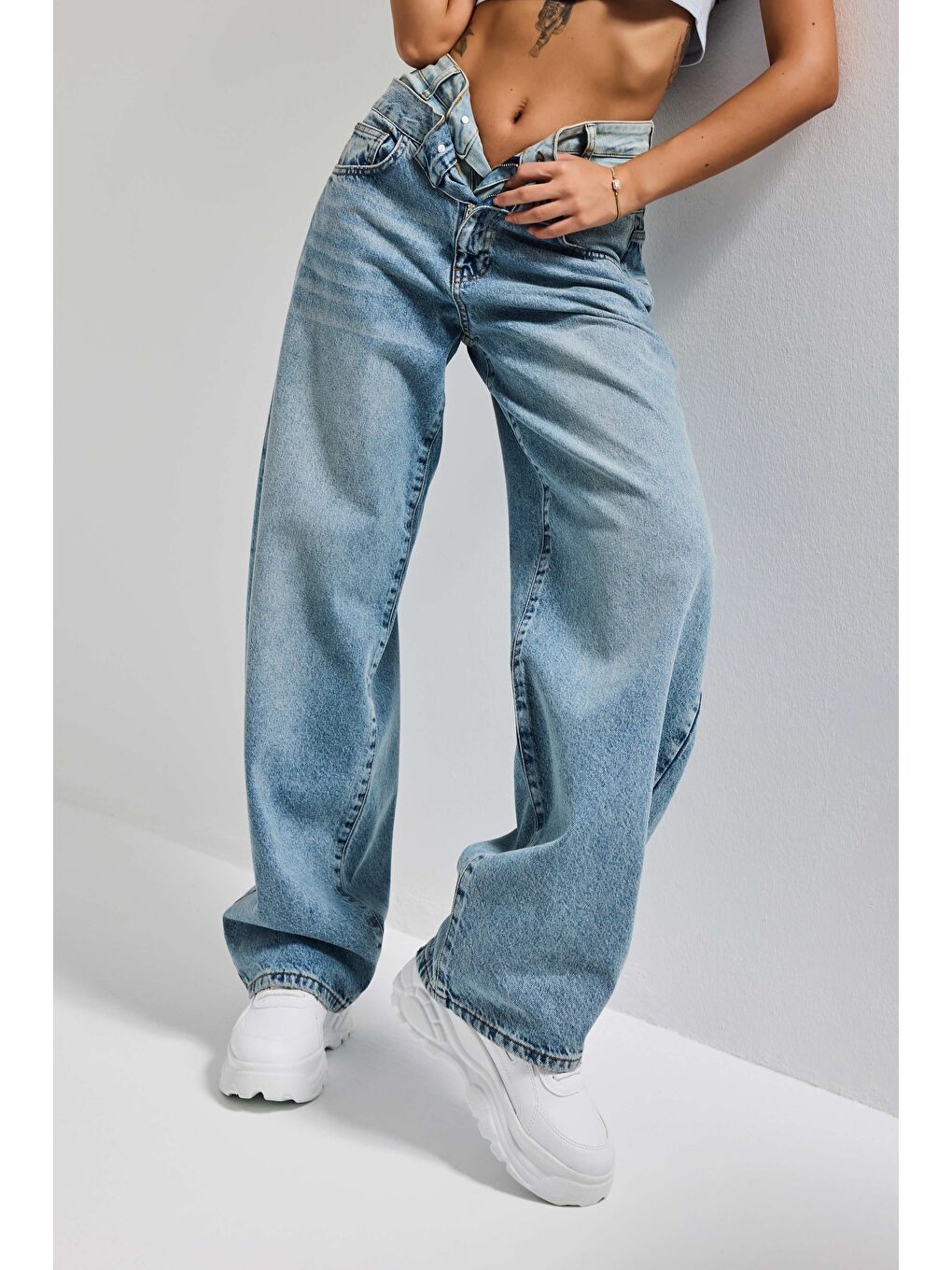 Mavi Kadın Jean Rengi 4s6-32 Barrel Fit Bol Kesim Çift Kemer Detaylı Tasarım Denim Jean-5