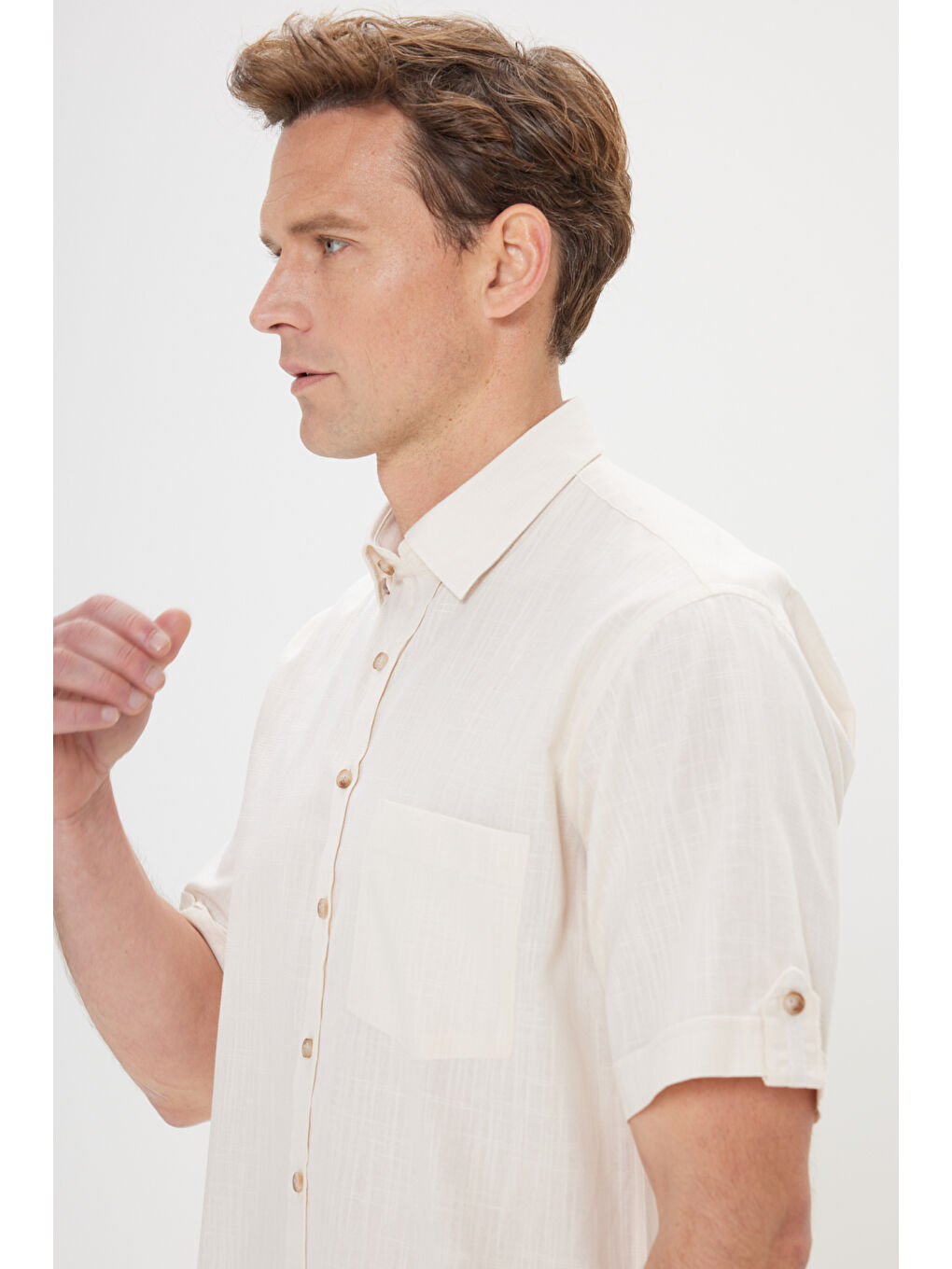 Erkek Bej Comfort Fit Rahat Kesim Gizli Düğmeli Yaka Keten Görünümlü %100 Pamuk Flamlı Gömlek-3