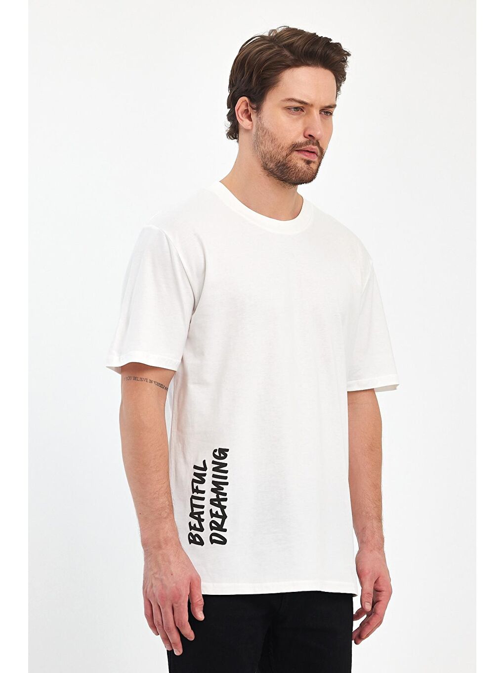 Beyaz Arkası Baskılı Bisiklet Yaka Erkek Tişört 2750-1