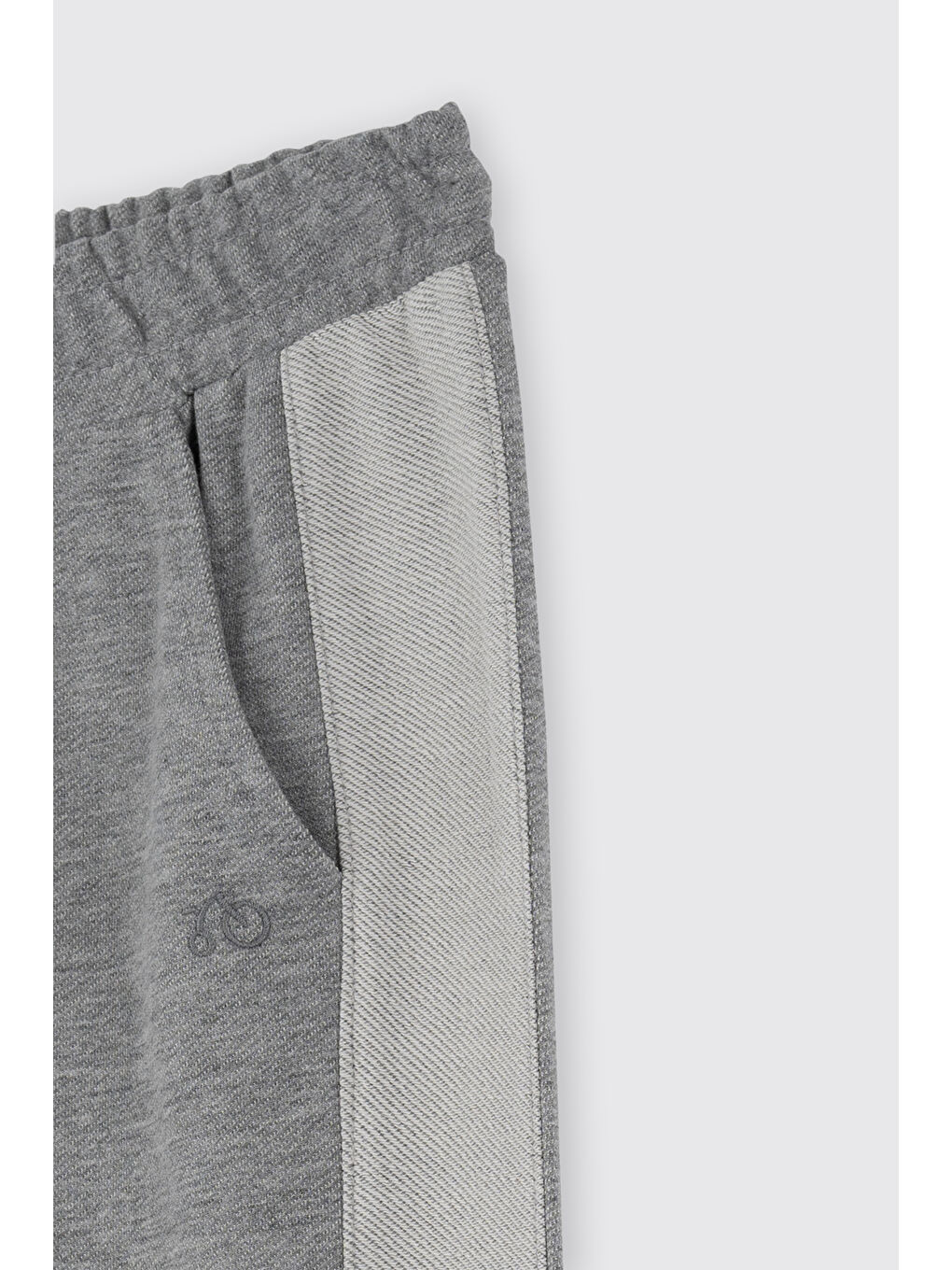 Gri Erkek Çocuk Cepli Eşofman Altı Siyah-1