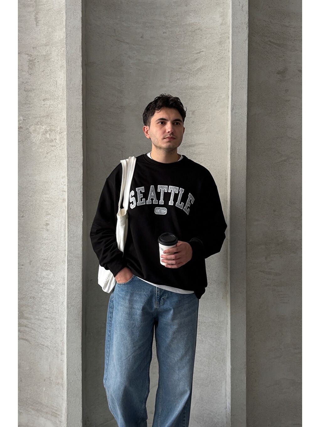 Siyah Erkek Seattle Baskılı Oversize Sweatshirt-1