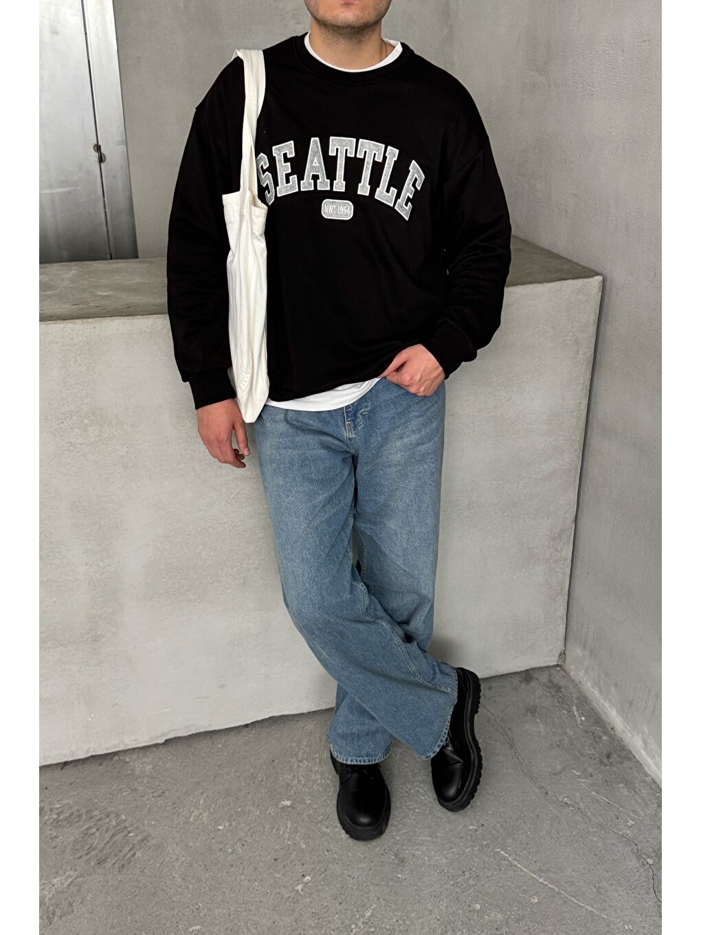 Siyah Erkek Seattle Baskılı Oversize Sweatshirt-2