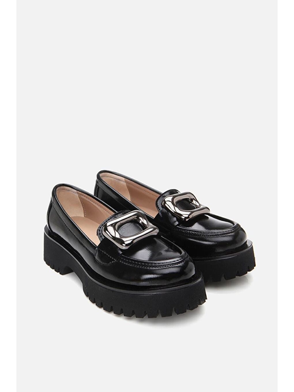 Kadın Rugan Siyah Tokalı Günlük Loafer-1