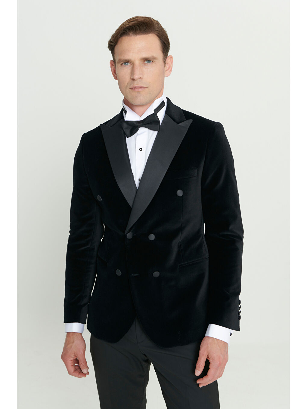 Erkek Siyah Slim Fit Dar Kesim Kırlangıç Yaka %100 Pamuk Kadife Smokin Takım