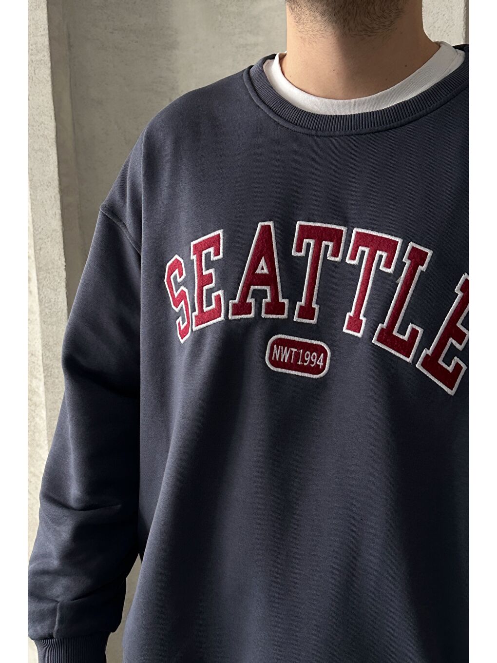 Gri Erkek Seattle Baskılı Oversize Sweatshirt-4