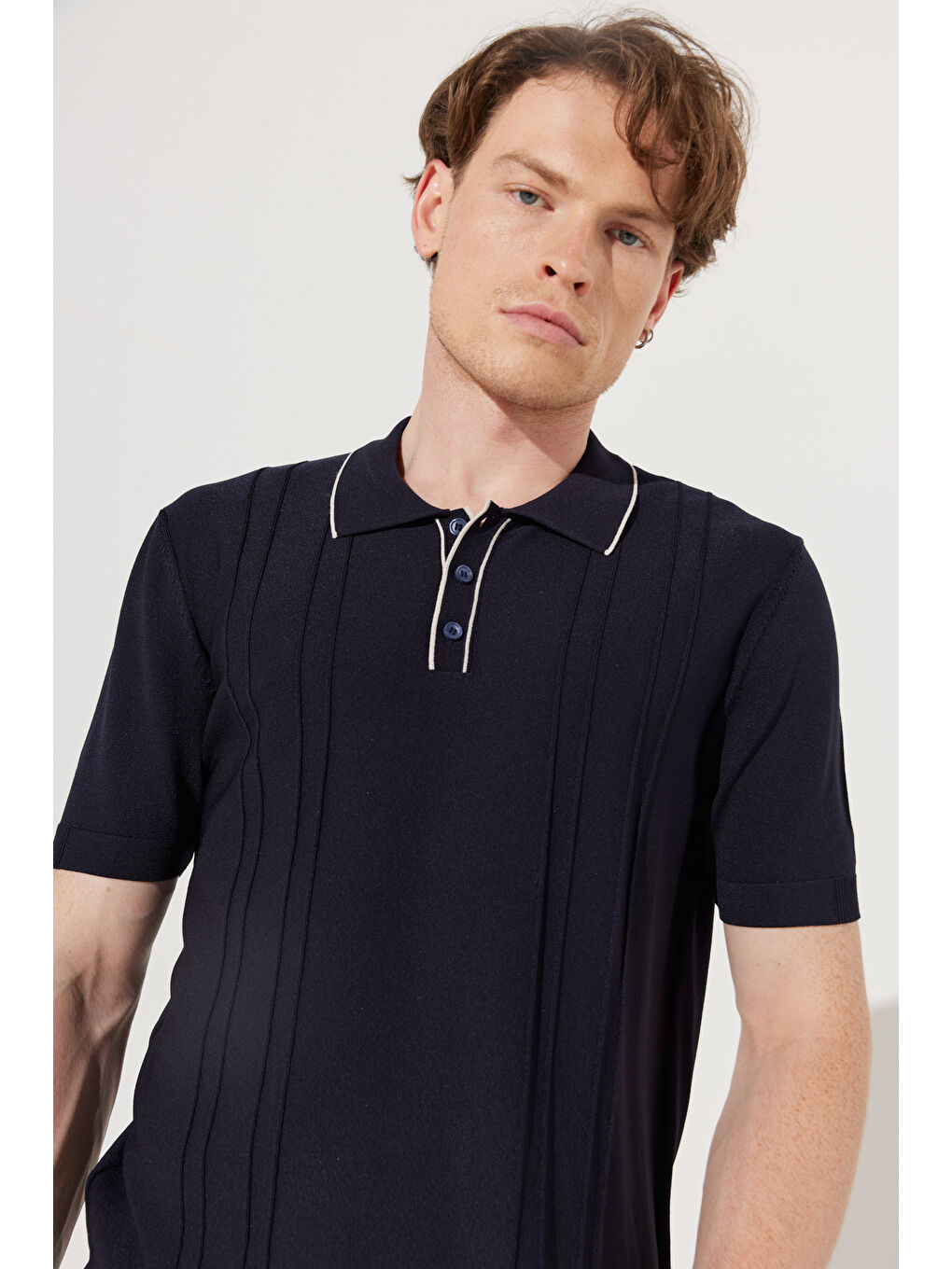 Erkek Lacivert Standart Fit Normal Kesim Polo Yaka Kısa Kollu Desenli Triko-1