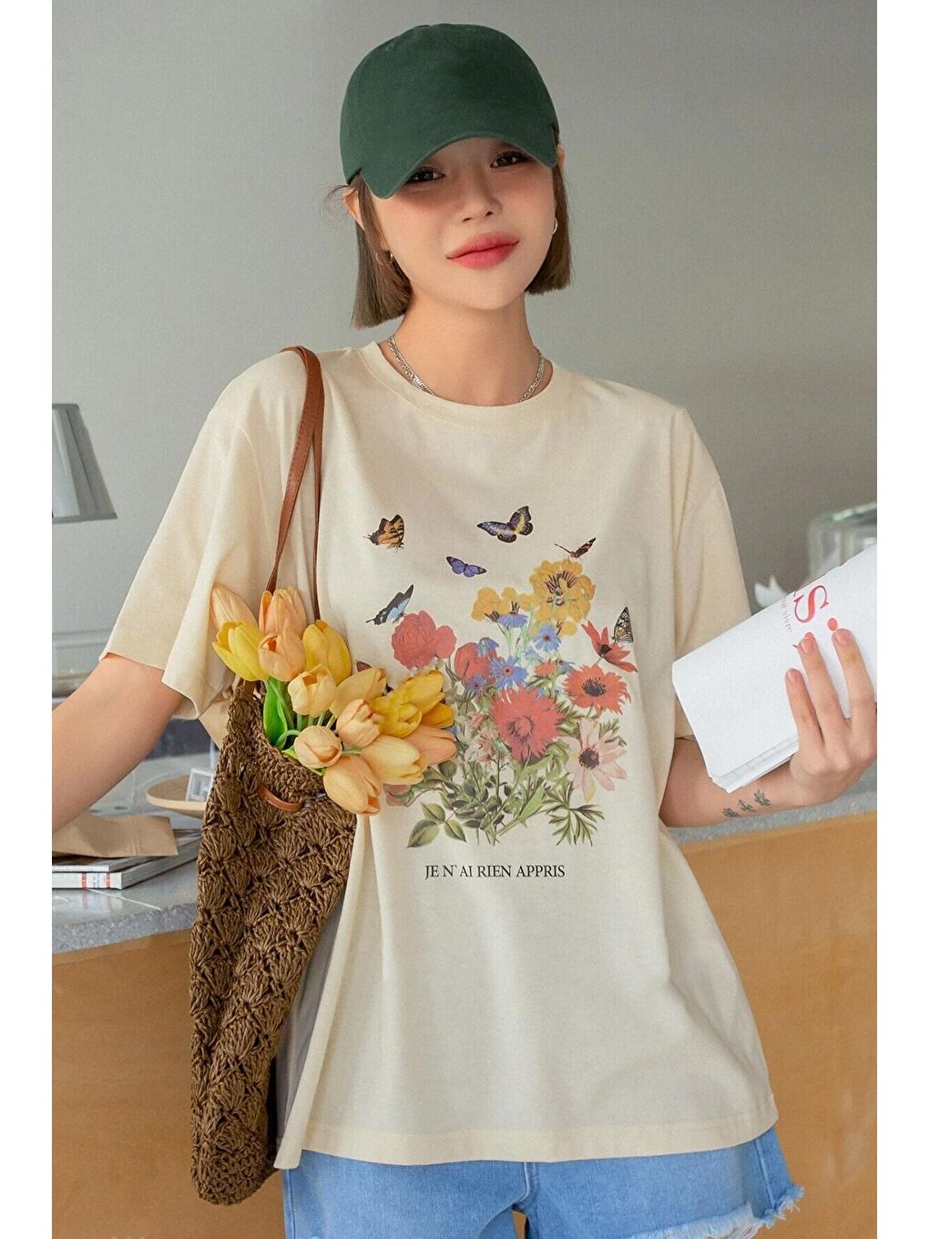 uyguntarz Bej Unisex Flowers Baskılı Oversize Tshirt - 2