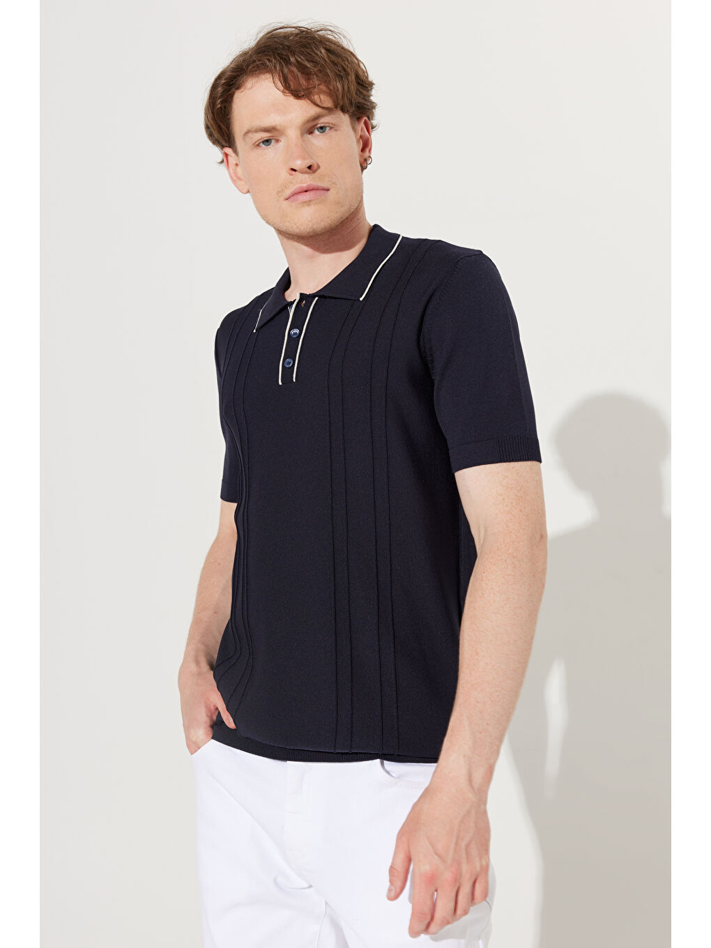 Erkek Lacivert Standart Fit Normal Kesim Polo Yaka Kısa Kollu Desenli Triko-3