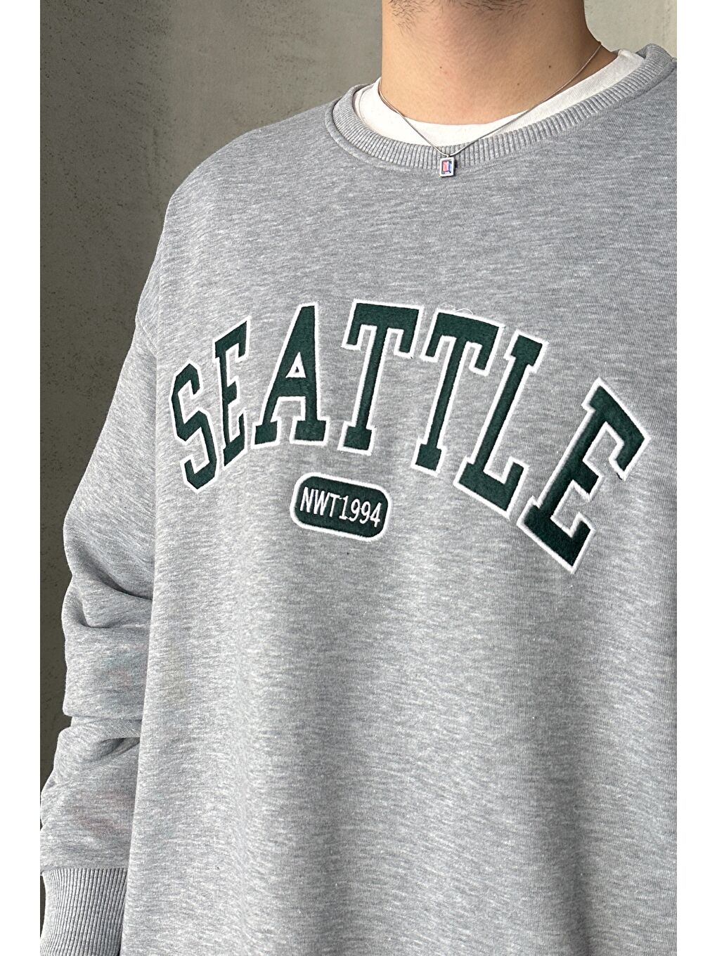 Gri Erkek Seattle Baskılı Oversize Sweatshirt-3