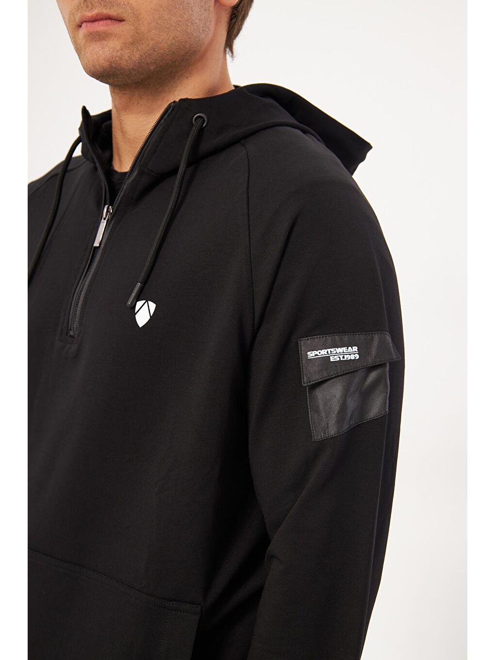 Siyah Yarım Fermuarlı Kapüşonlu Erkek Eşofman Takımı 5711- S-4