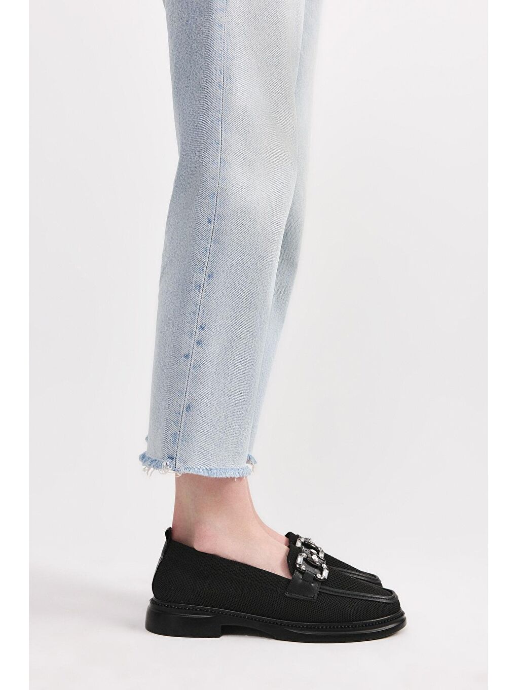 Kadın Siyah Tokalı Günlük Loafer-1