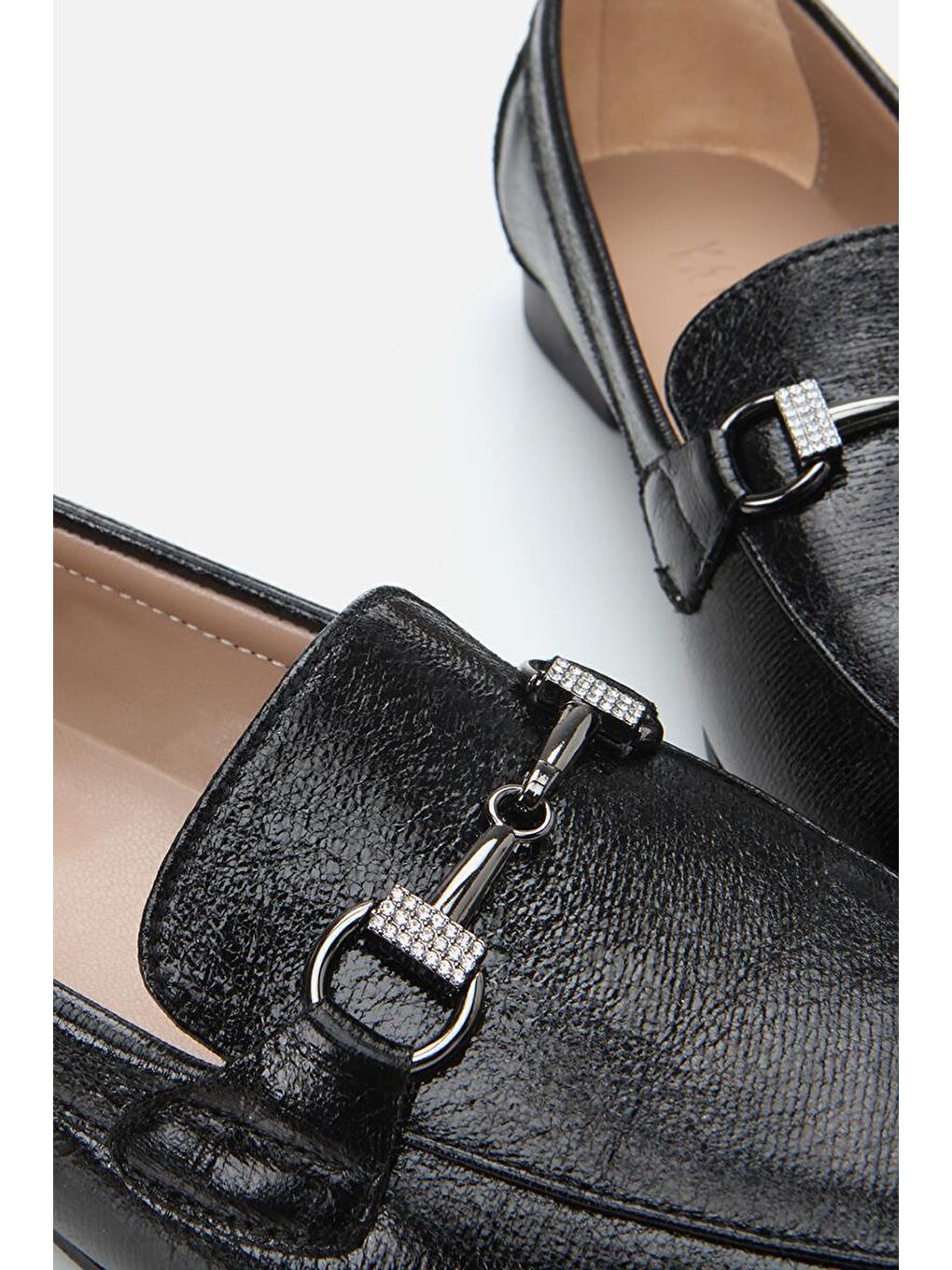 Kadın Siyah Tokalı Klasik Loafer-6