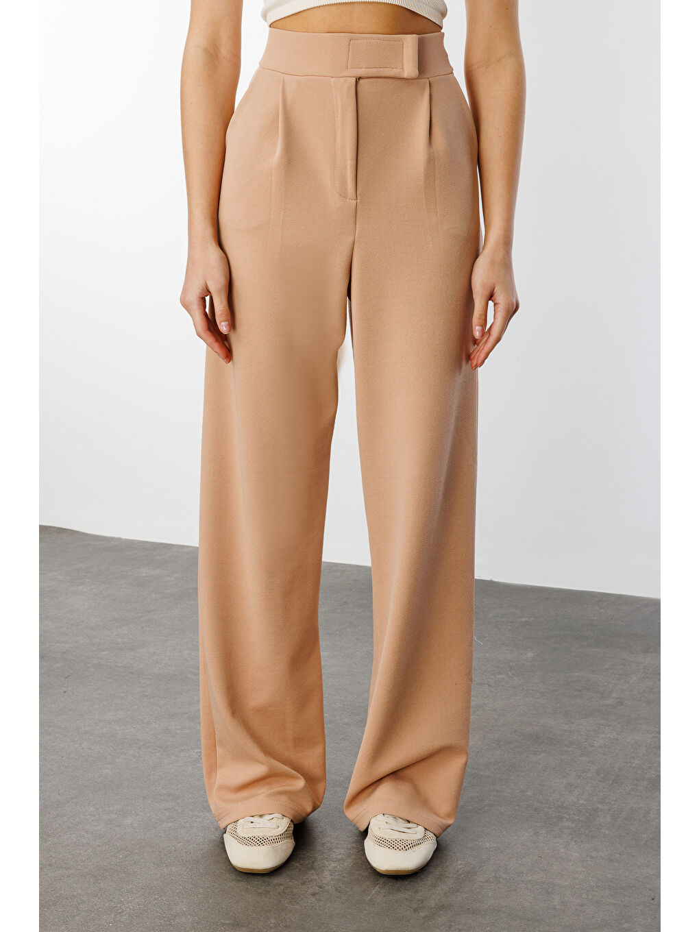 Bej Beli Cırtlı Rahat Palazzo Pantolon CIRTLI-PANTOLON-3