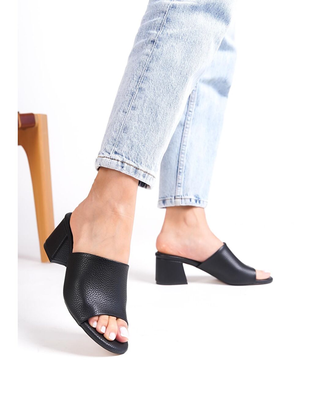 Mavi Topuklu Kadın Terlik-3