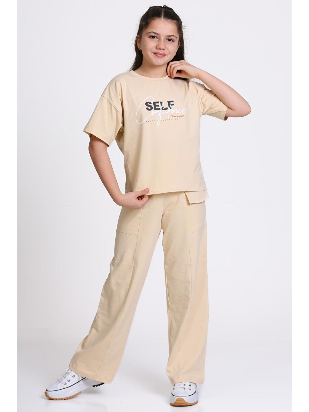 Bej Self Confidence Baskı 8-12 Yaş Takım - 2419-1
